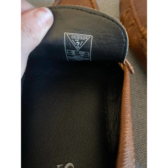 Guess men’s driving loafer size 10 brown slipper comfortable casual shoe